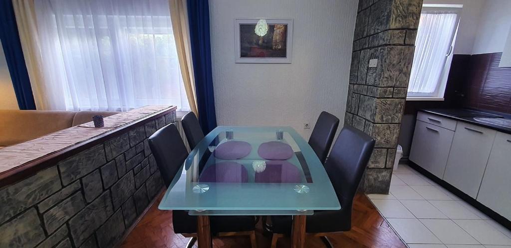 Apartman Ksenija Dakovo Exterior photo